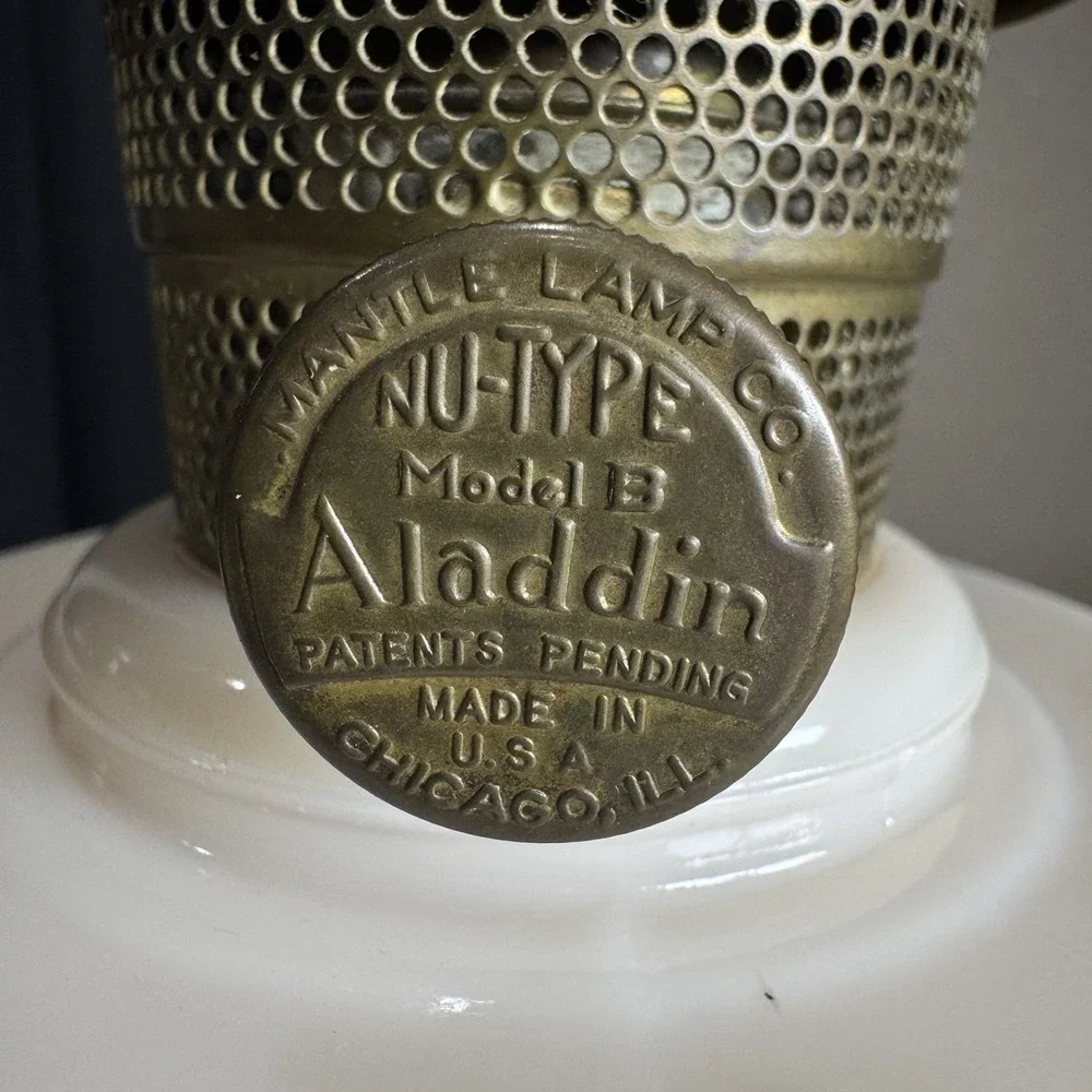 Aladdin Tall Lincoln‎ Drape Alacite Uranium Glass Oil Lamp Model B Vintage 1940s